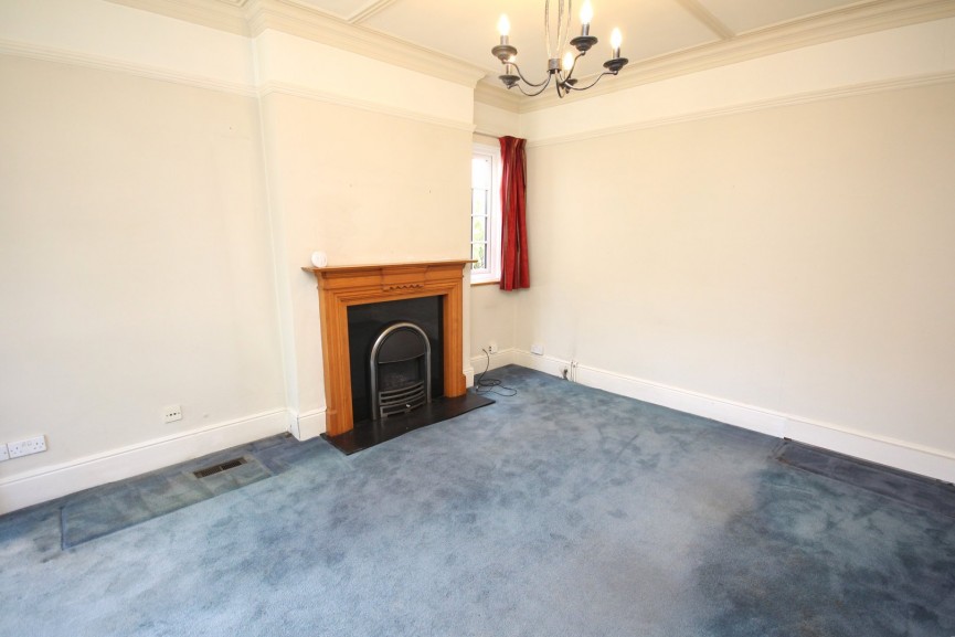 4 bedroom House for Sale Norton Way South, Letchworth Garden City, Hertfordshire