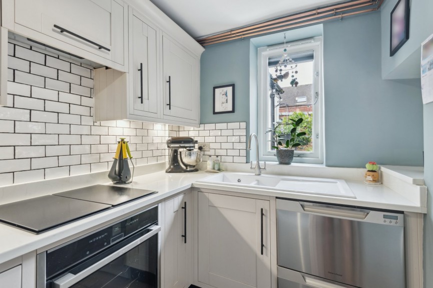 3 bedroom House for Sale Tilehouse Street, Hitchin, Hertfordshire