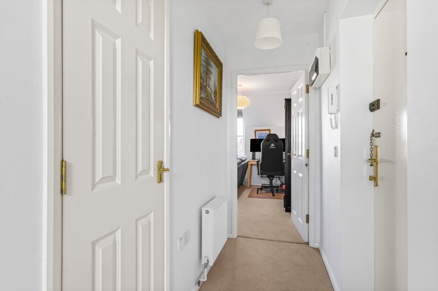 1 bedroom Flat for Sale Cornflower Way, Hatfield, Hertfordshire
