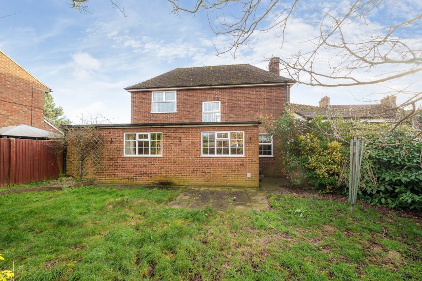 3 bedroom House for Sale High Street, Westoning, Bedfordshire