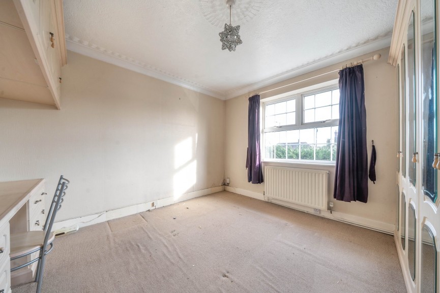 3 bedroom House for Sale High Street, Westoning, Bedfordshire