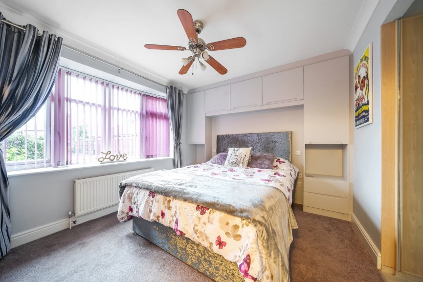 3 bedroom Bungalow for Sale Stotfold, Hitchin, Bedfordshire