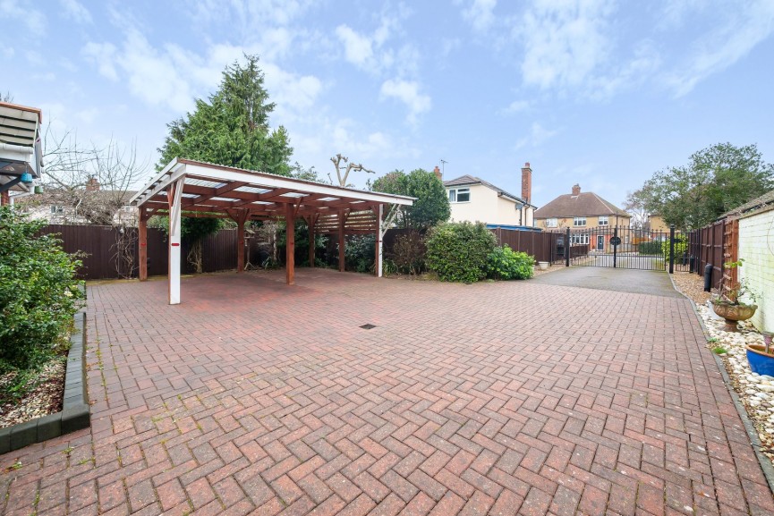 3 bedroom Bungalow for Sale Stotfold, Hitchin, Bedfordshire