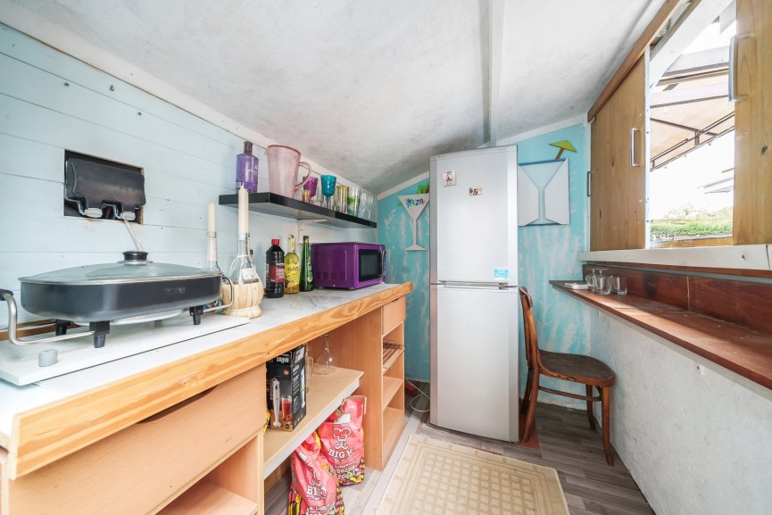 3 bedroom Bungalow for Sale Stotfold, Hitchin, Bedfordshire