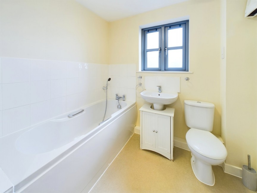 Coopers Yard, Hitchin, Hertfordshire