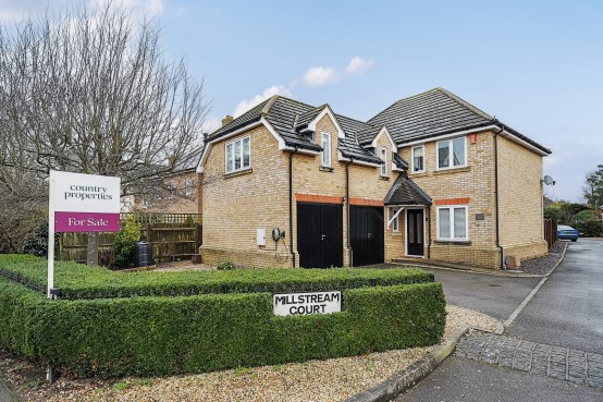 Millstream Court, Shefford, Bedfordshire