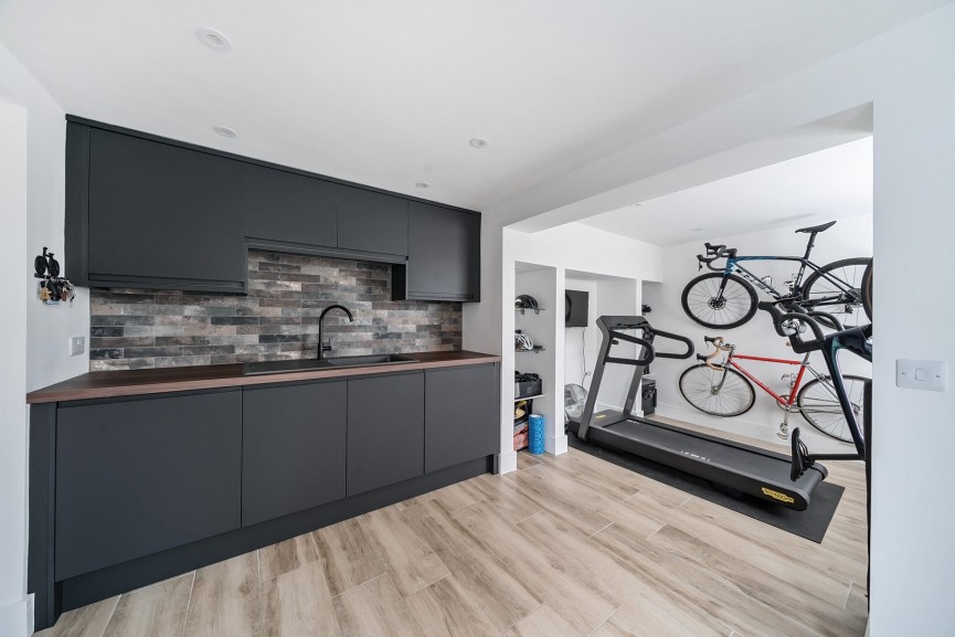 Millstream Court, Shefford, Bedfordshire