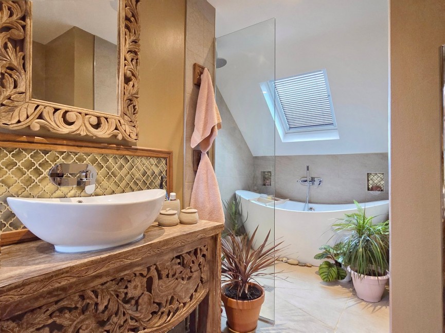 4 bedroom House for Sale Ampthill, Bedfordshire