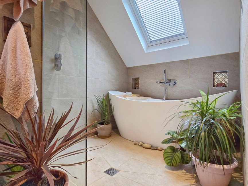 4 bedroom House for Sale Ampthill, Bedfordshire