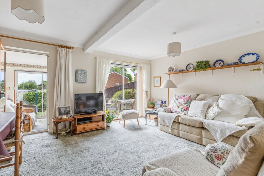 3 bedroom House for Sale Eynsford Court, Hitchin, Hertfordshire