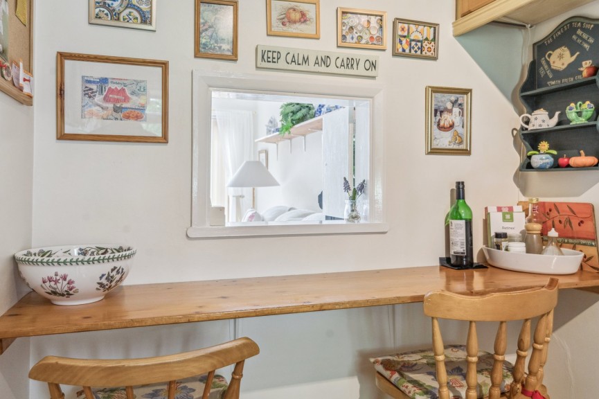 3 bedroom House for Sale Eynsford Court, Hitchin, Hertfordshire