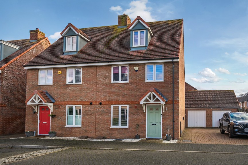 4 bedroom House for Sale Stotfold, Hitchin, Bedfordshire