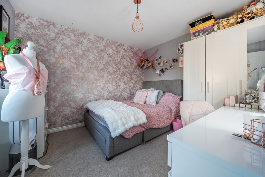 4 bedroom House for Sale Stotfold, Hitchin, Bedfordshire