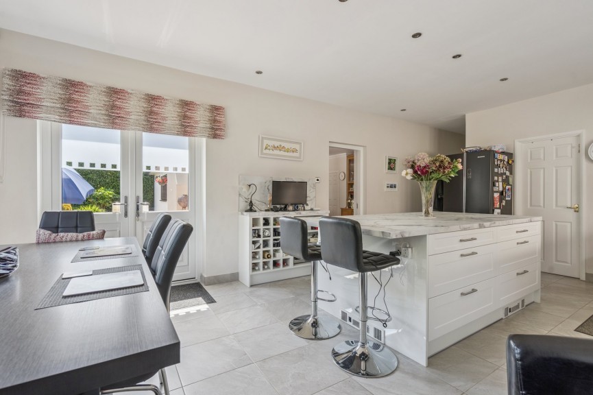 4 bedroom Bungalow for Sale Preston, Hitchin, Hertfordshire