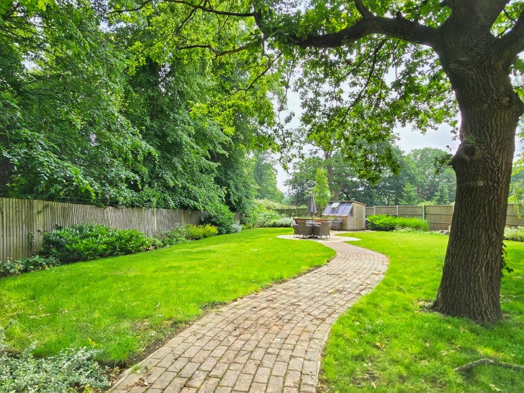 Ampthill, Bedfordshire