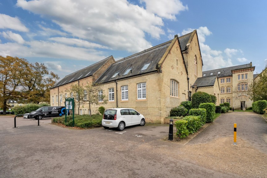 Kingsley Avenue, Fairfield Park, Bedfordshire