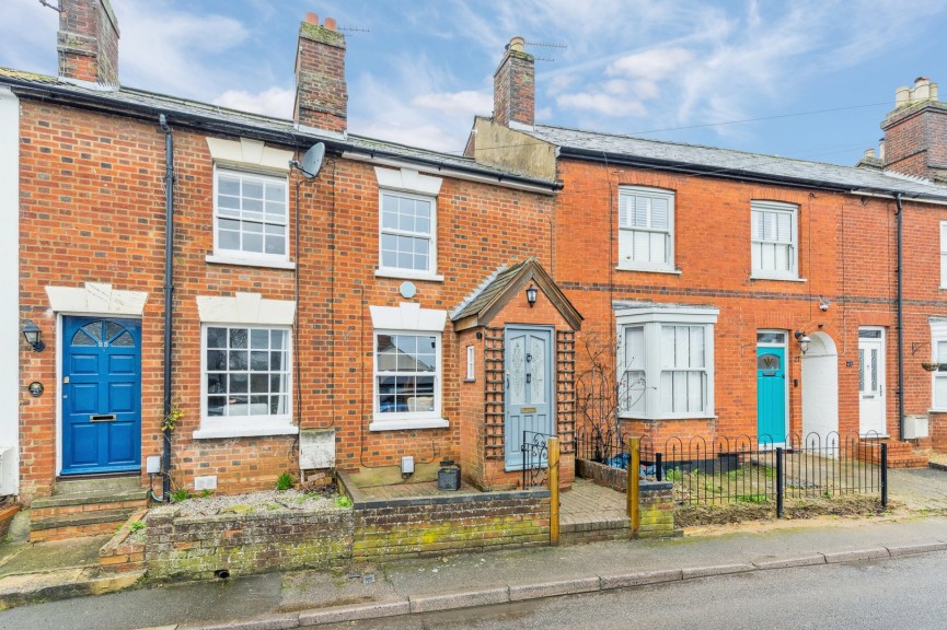 2 bedroom House for Sale Bedford Street, Hitchin, Hertfordshire