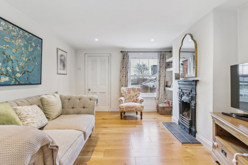 2 bedroom House for Sale Bedford Street, Hitchin, Hertfordshire