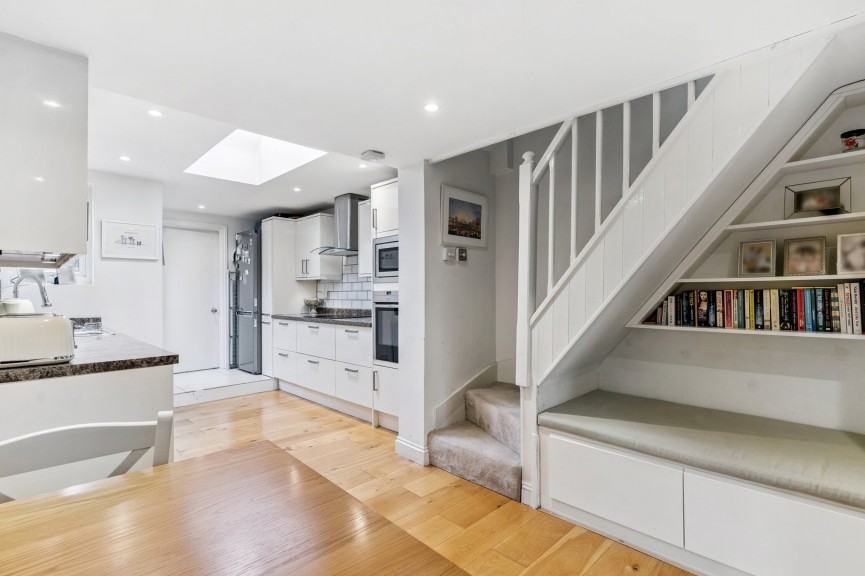 2 bedroom House for Sale Bedford Street, Hitchin, Hertfordshire