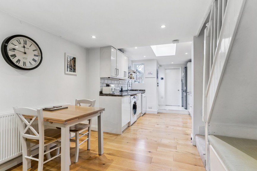 2 bedroom House for Sale Bedford Street, Hitchin, Hertfordshire