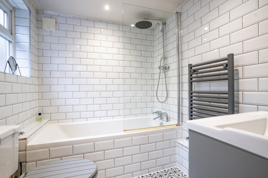 2 bedroom House for Sale Bedford Street, Hitchin, Hertfordshire