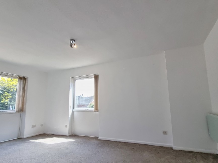2 bedroom Flat for Sale Ampthill, Bedfordshire