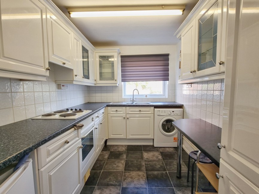 2 bedroom Flat for Sale Ampthill, Bedfordshire