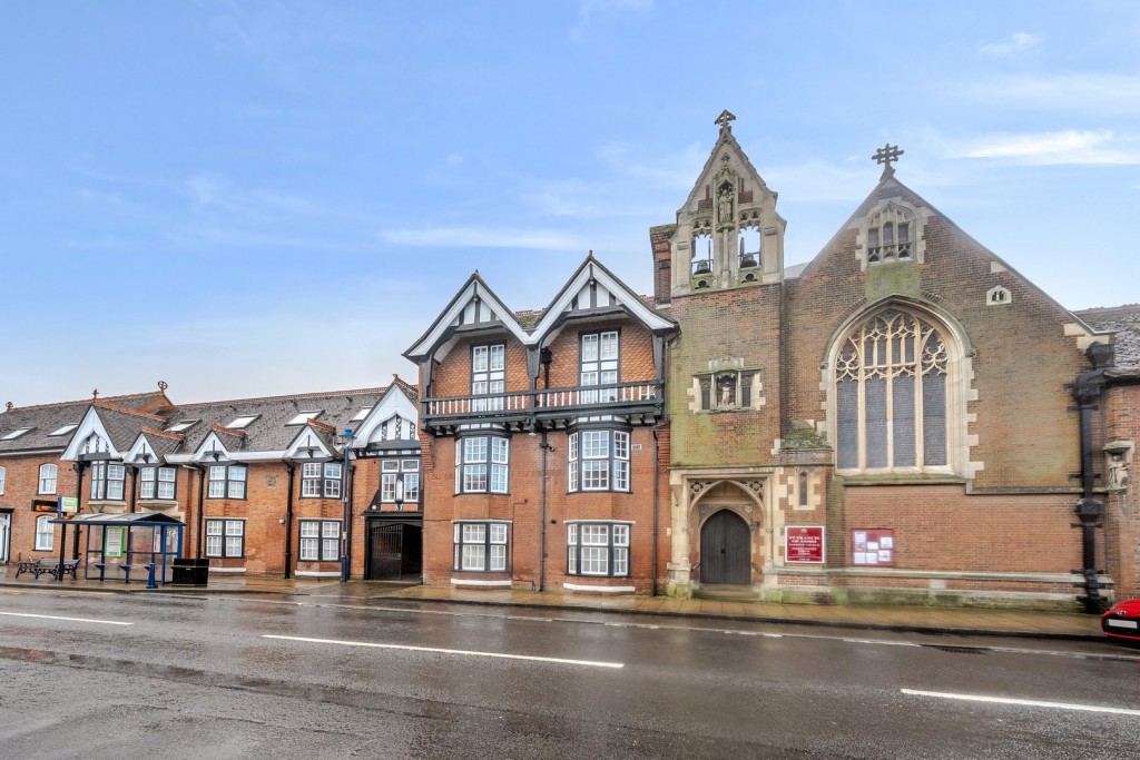 St Francis Court, Shefford, Bedfordshire