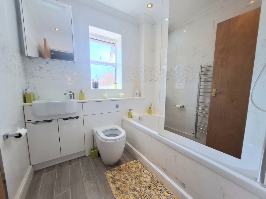 3 bedroom House for Sale Empire Close, Biggleswade, Bedfordshire