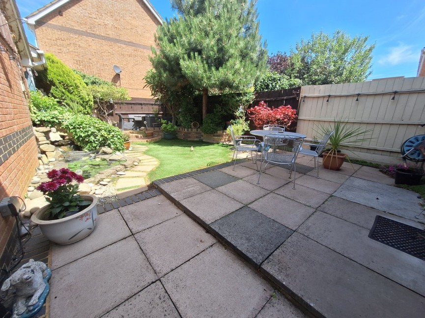 3 bedroom House for Sale Empire Close, Biggleswade, Bedfordshire
