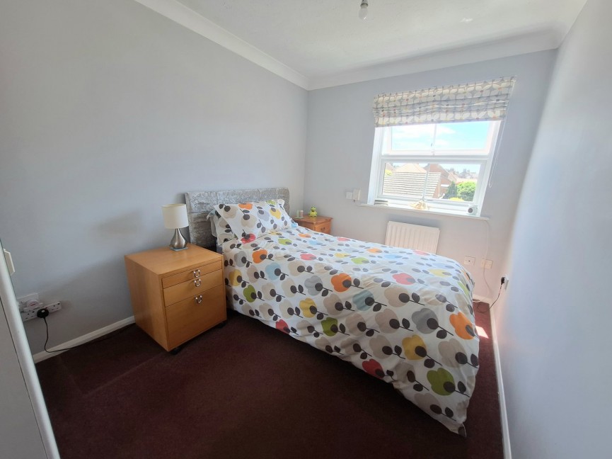 3 bedroom House for Sale Empire Close, Biggleswade, Bedfordshire