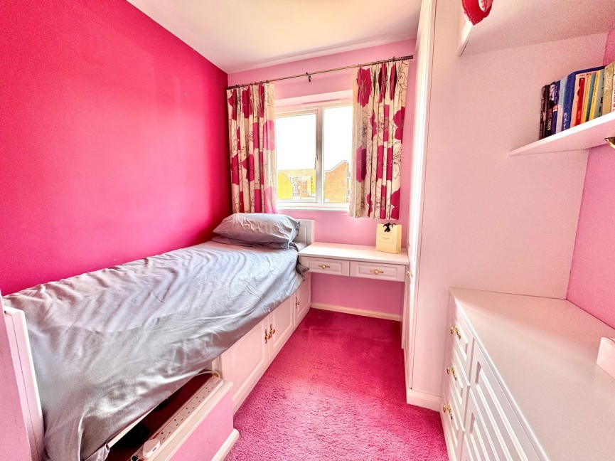 Thurnall Close, Baldock, Hertfordshire