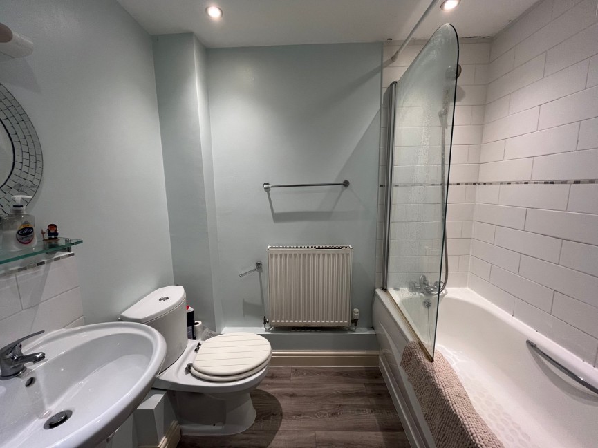 Ampthill, Bedford