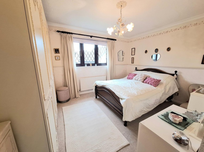 4 bedroom House for Sale Dells Lane, Biggleswade, Bedfordshire