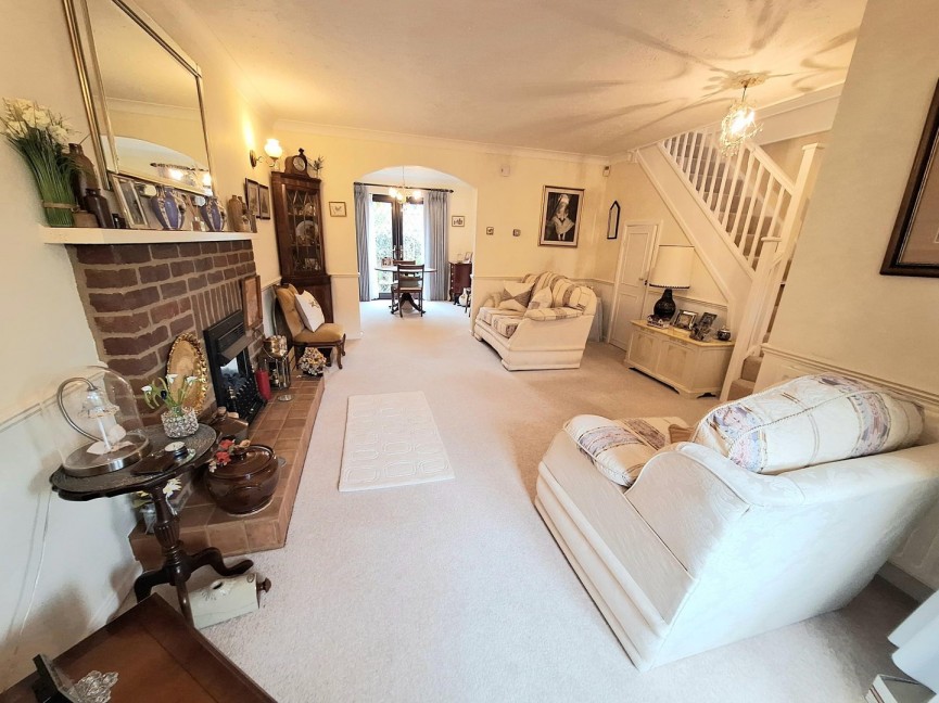 4 bedroom House for Sale Dells Lane, Biggleswade, Bedfordshire