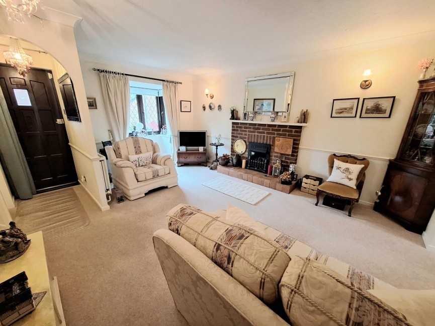 4 bedroom House for Sale Dells Lane, Biggleswade, Bedfordshire