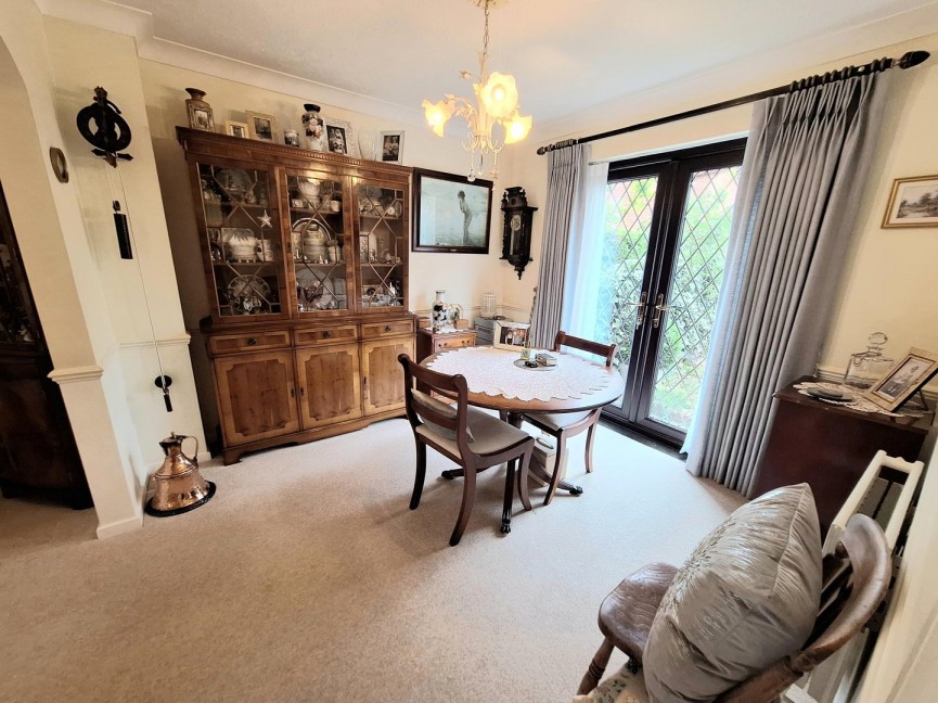 4 bedroom House for Sale Dells Lane, Biggleswade, Bedfordshire
