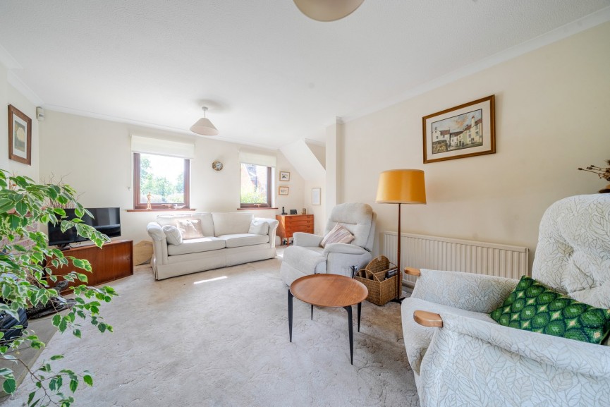 3 bedroom House for Sale Clifton, Shefford, Bedfordshire