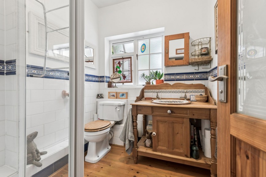 4 bedroom House for Sale Hitchin Hill Path, Hitchin, Hertfordshire