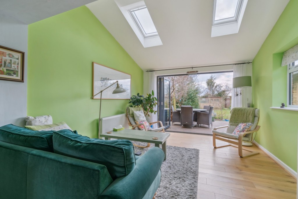 Kingswood Avenue, Hitchin, Hertfordshire