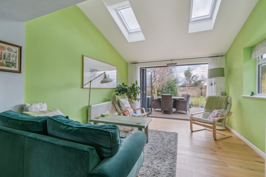 Kingswood Avenue, Hitchin, Hertfordshire