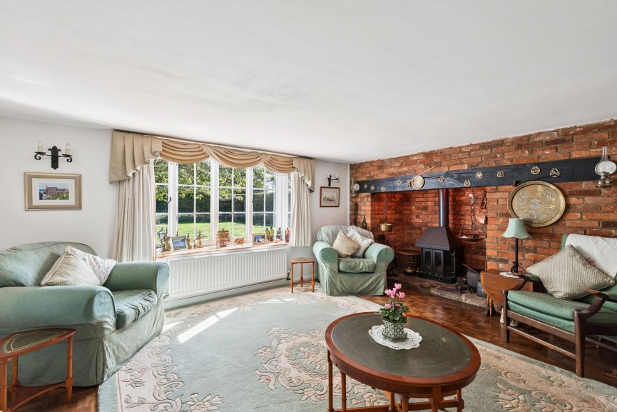 3 bedroom House for Sale Lilley, Luton