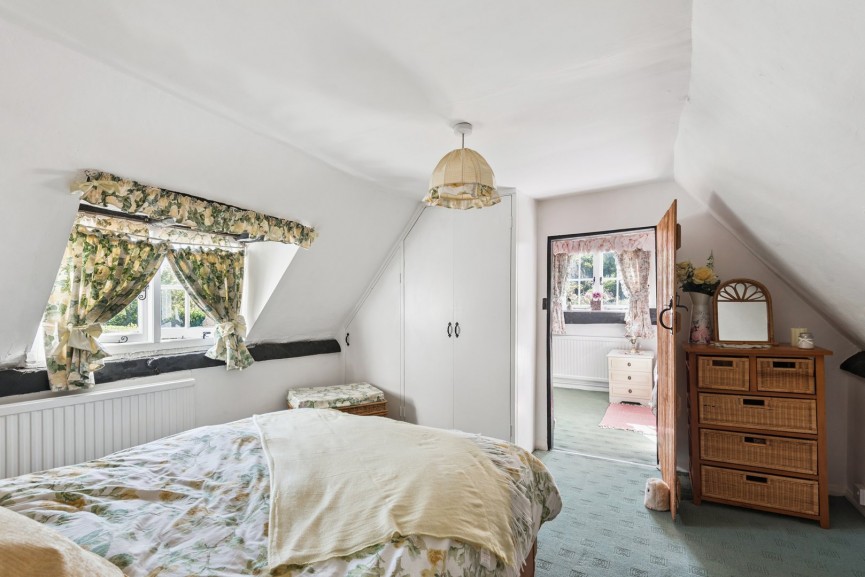 3 bedroom House for Sale Lilley, Luton