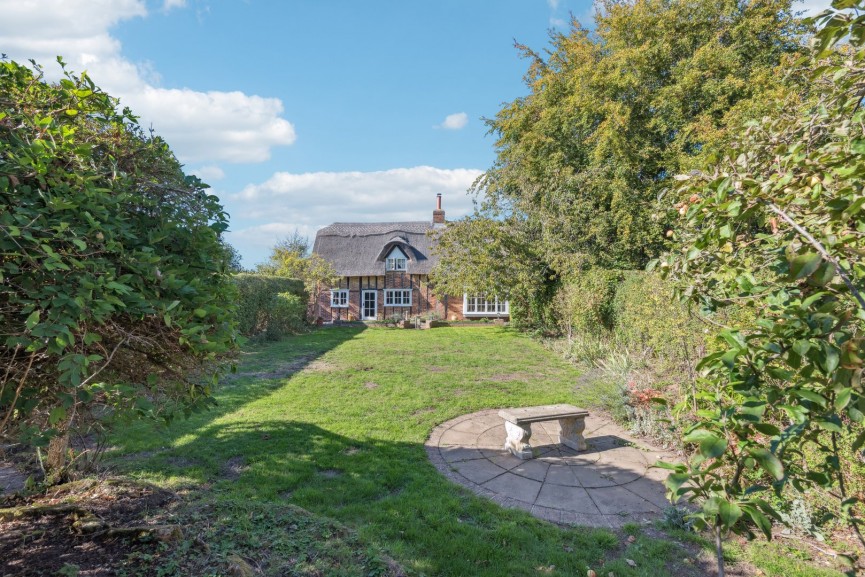 3 bedroom House for Sale Lilley, Luton