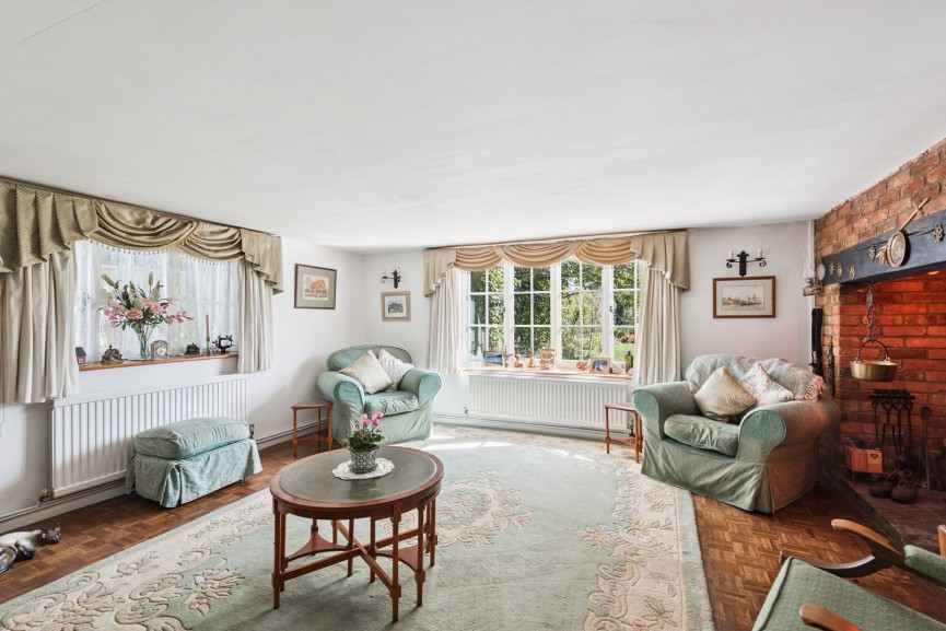 3 bedroom House for Sale Lilley, Luton