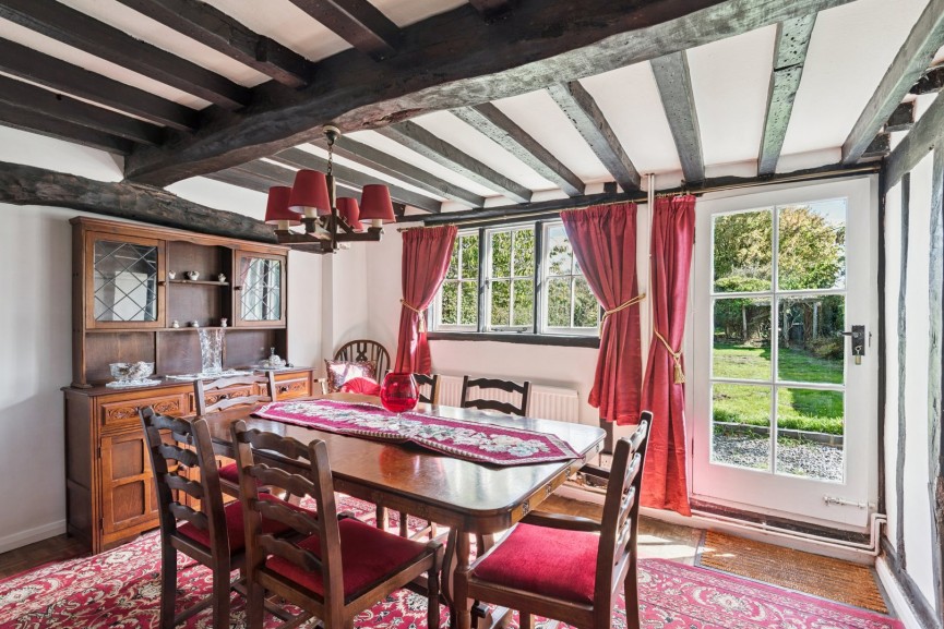 3 bedroom House for Sale Lilley, Luton