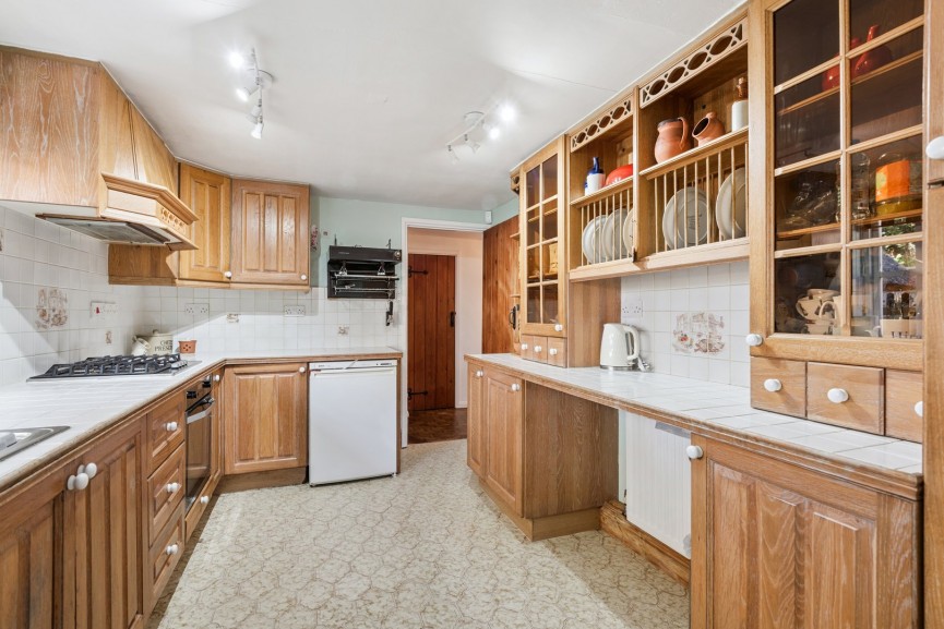 3 bedroom House for Sale Lilley, Luton