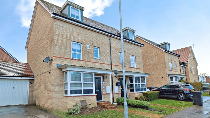 Sparrowhawk Place, Hatfield, Hertfordshire