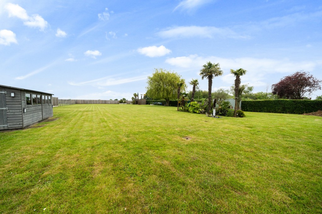 Shefford Road, Meppershall, Bedfordshire