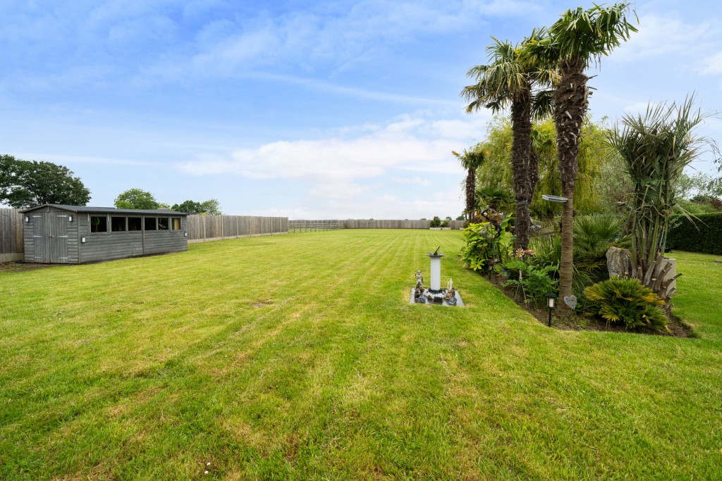 Shefford Road, Meppershall, Bedfordshire